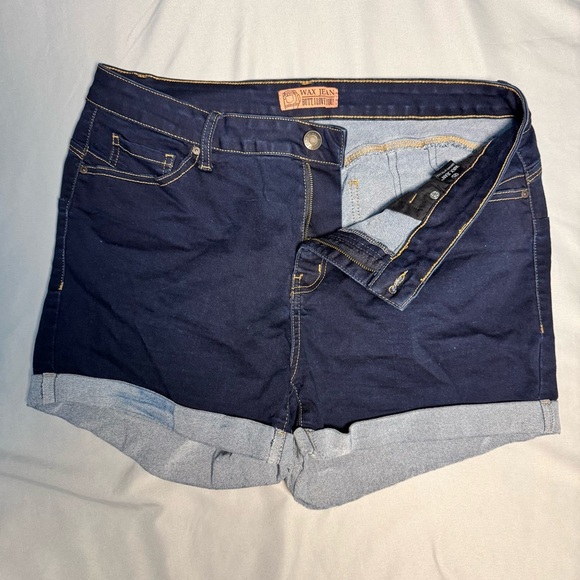 Wax Jean Denim Shorts Size 16–18 High Rise 3.5” Inseam Cuffed Blue Distressed - Picture 4 of 12